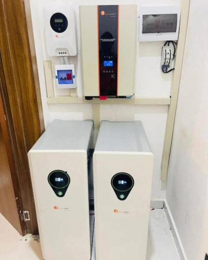 10kVA Hybrid Solar Power System with 35kWh Lithium-Ion Battery Bank