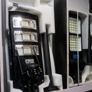 Solar Street Light with Built-In Security Camera